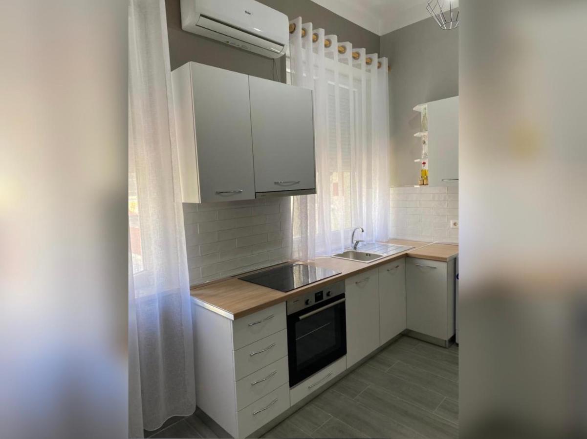 New New Bazaar Apartment ติรานา ภายนอก รูปภาพ